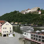 Altstadt-hotel