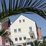 Altstadt-hotel