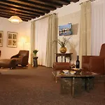 Hotel Altstadt-hotel 4*