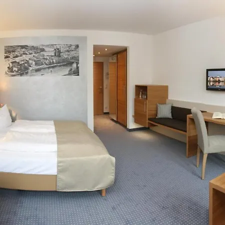 Altstadt-hotel